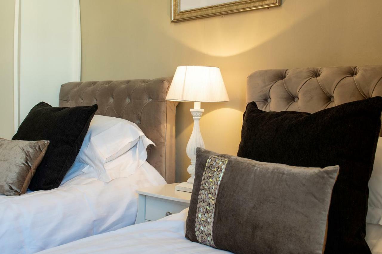 فندق Lansdowne House With Private Car Park لاندودنو المظهر الخارجي الصورة